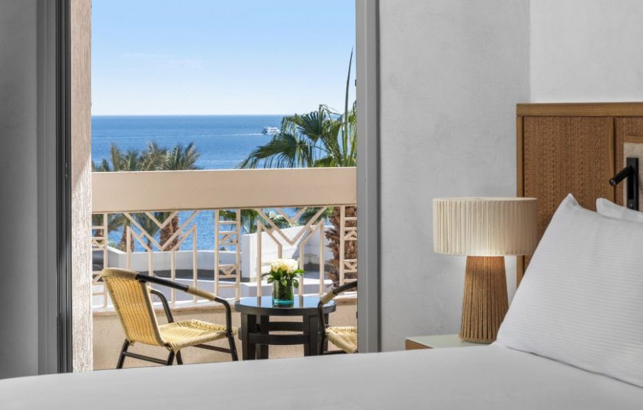 DoubleTree by Hilton Sharks Bay
