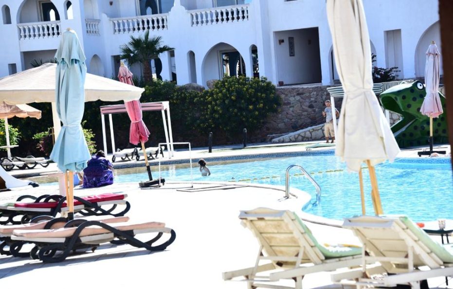 Hollywood Aqua Park Resort